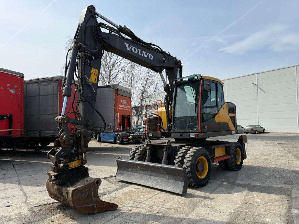 Volvo EWR150E - حفار ذو عجلات: صورة 4 Volvo EWR150E - حفار ذو عجلات: صورة 4