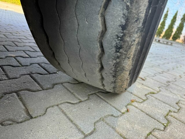 Carnehl CHKS/HH THERMO Kippauflieger 3 Achse - نصف مقطورة قلابة: صورة 4 Carnehl CHKS/HH THERMO Kippauflieger 3 Achse - نصف مقطورة قلابة: صورة 4