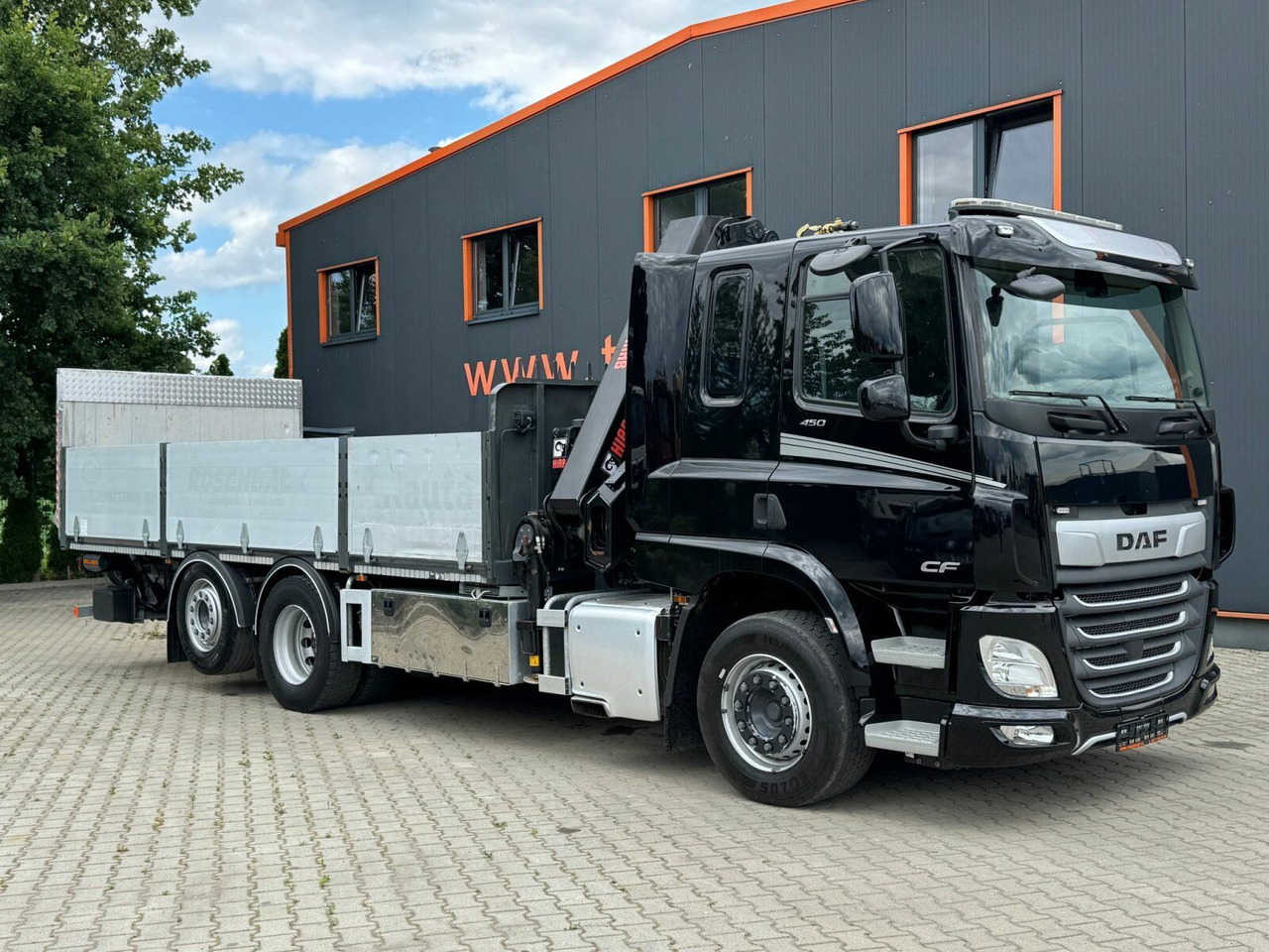 DAF CF 450 FAN 6x2 Pritsche mit Kran HIAB 188 E-6 - شاحنات مسطحة, شاحنة كرين: صورة 4 DAF CF 450 FAN 6x2 Pritsche mit Kran HIAB 188 E-6 - شاحنات مسطحة, شاحنة كرين: صورة 4