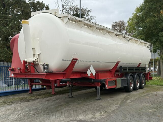 Feldbinder Kipp. 66.3 Silo ADR 3 Achs - بلكر: صورة 1 Feldbinder Kipp. 66.3 Silo ADR 3 Achs - بلكر: صورة 1