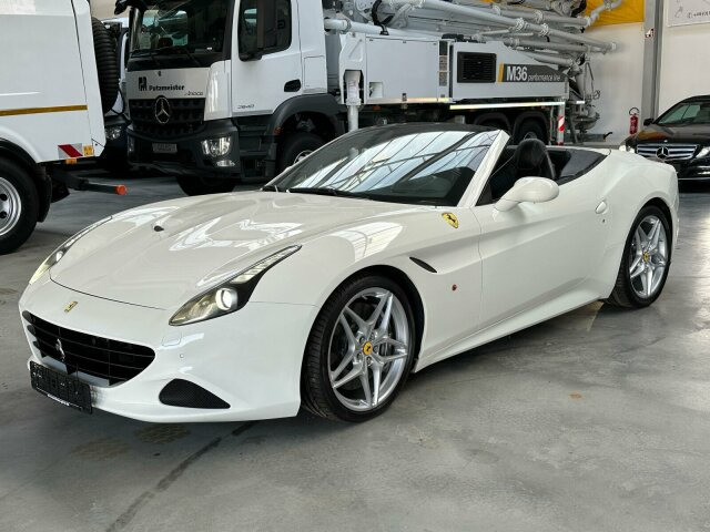 Ferrari F149 Cabrio - كابريوليه: صورة 5 Ferrari F149 Cabrio - كابريوليه: صورة 5