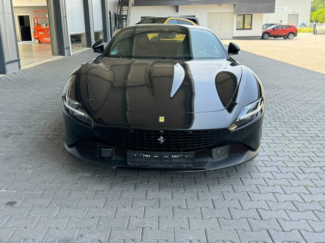 تأجير Ferrari Roma Coupe Schwarz Ferrari Roma Coupe Schwarz: صورة 12