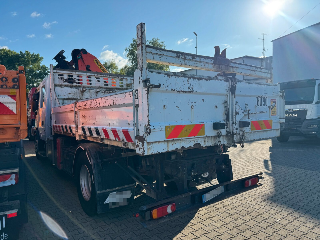 Iveco ML180E 4x2 DOKA Euro 5 Kipper Kran PK16001K-B - شاحنة كرين: صورة 4 Iveco ML180E 4x2 DOKA Euro 5 Kipper Kran PK16001K-B - شاحنة كرين: صورة 4