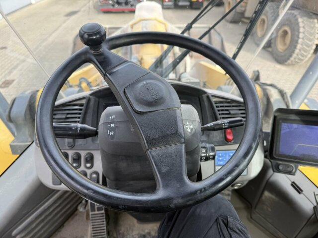 Komatsu WA 470-7 Radlader 24 Ton Schaufel 4.5 m³ *Waage - اللودر بعجل: صورة 2 Komatsu WA 470-7 Radlader 24 Ton Schaufel 4.5 m³ *Waage - اللودر بعجل: صورة 2