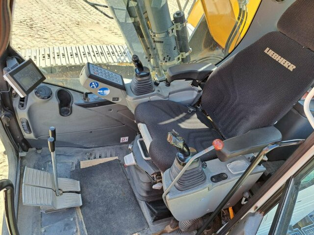 Liebherr LH40C Litronic Industry Long reach 43 Ton - حفار زاحف: صورة 5 Liebherr LH40C Litronic Industry Long reach 43 Ton - حفار زاحف: صورة 5