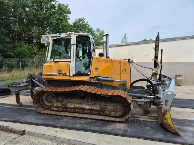 Liebherr PR 714 LGP Bulldozer Ripper 6 Wegeschild - GPS - بلدوزر: صورة 1 Liebherr PR 714 LGP Bulldozer Ripper 6 Wegeschild - GPS - بلدوزر: صورة 1