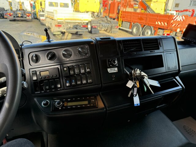 MAN TGM 15.290 Kanalreiniger HD Pumpe Müller Aufbau - فراغ شاحنة: صورة 4 MAN TGM 15.290 Kanalreiniger HD Pumpe Müller Aufbau - فراغ شاحنة: صورة 4