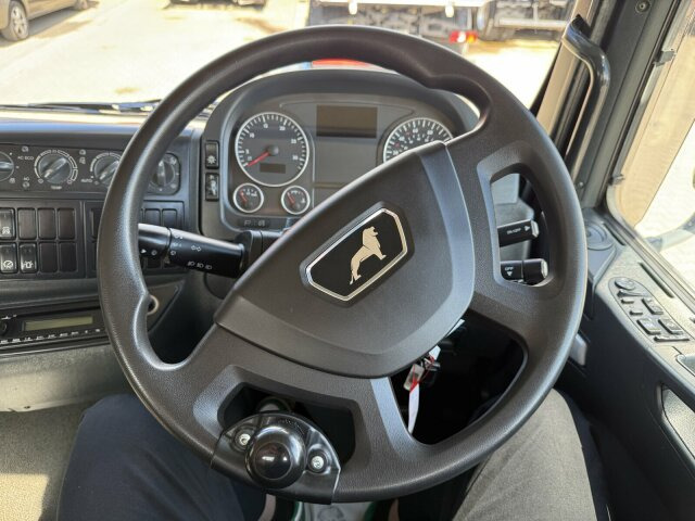 MAN TGM 18.290 4x2 Kehrmaschine FAUN Viajet 7 RH - سياره كنس شوارع: صورة 4 MAN TGM 18.290 4x2 Kehrmaschine FAUN Viajet 7 RH - سياره كنس شوارع: صورة 4