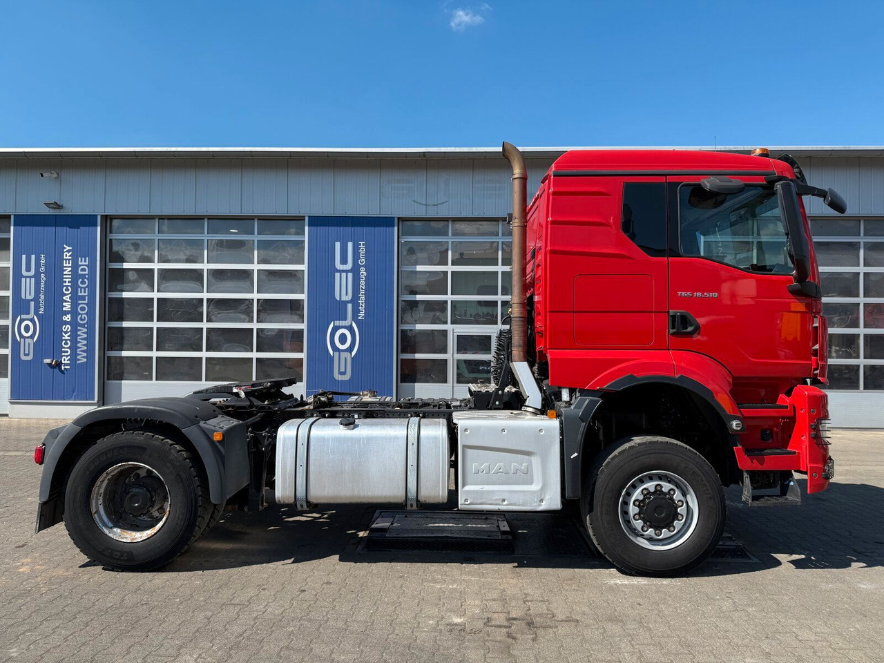 MAN TGS 18.510 4x4 SZM - Kipphyd. Blatt Luft Pritard - مقطورة السحب: صورة 2 MAN TGS 18.510 4x4 SZM - Kipphyd. Blatt Luft Pritard - مقطورة السحب: صورة 2