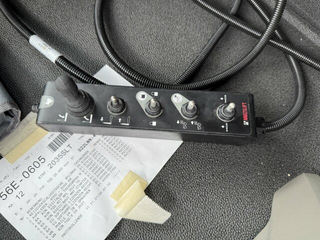 MAN TGS 26.400 6x6 Abrollkipper HIAB Optima 20S - شاحنة برافعة خطافية: صورة 4 MAN TGS 26.400 6x6 Abrollkipper HIAB Optima 20S - شاحنة برافعة خطافية: صورة 4