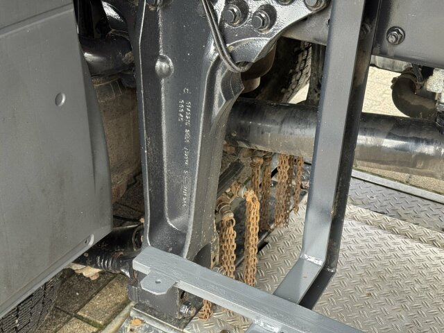 MAN TGS 28.400 6x4-4 Kipper Kran Palfinger PK9002 - شاحنة قلاب, شاحنة كرين: صورة 4 MAN TGS 28.400 6x4-4 Kipper Kran Palfinger PK9002 - شاحنة قلاب, شاحنة كرين: صورة 4