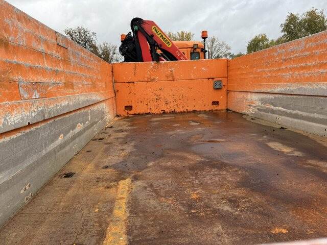 MAN TGS 28.400 6x4-4 Kipper Kran Palfinger PK9002 - شاحنة قلاب, شاحنة كرين: صورة 2 MAN TGS 28.400 6x4-4 Kipper Kran Palfinger PK9002 - شاحنة قلاب, شاحنة كرين: صورة 2