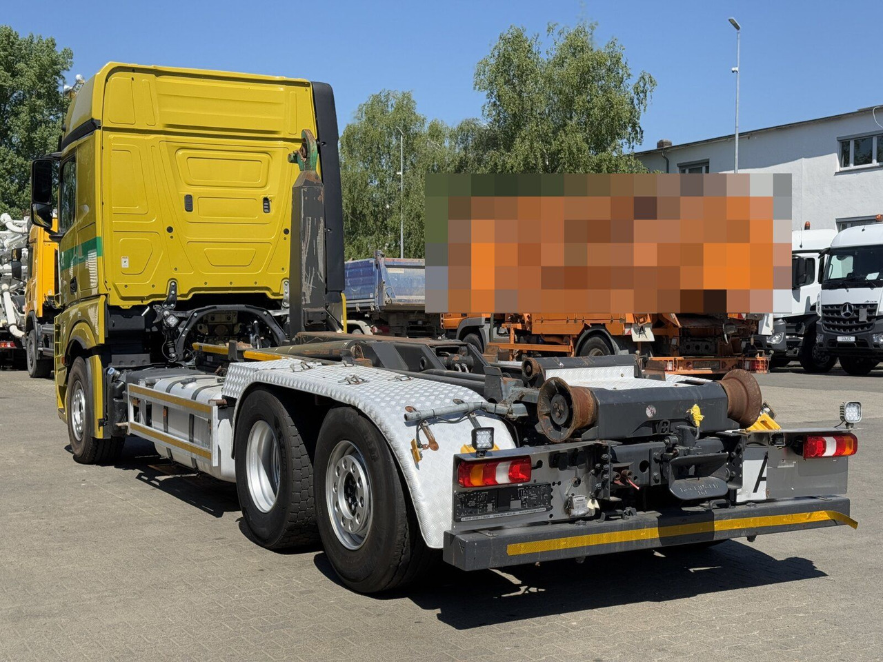 Mercedes-Benz ACTROS 2558 6x2 Abrollkipper *Lenkachse Retarder - شاحنة برافعة خطافية: صورة 5 Mercedes-Benz ACTROS 2558 6x2 Abrollkipper *Lenkachse Retarder - شاحنة برافعة خطافية: صورة 5