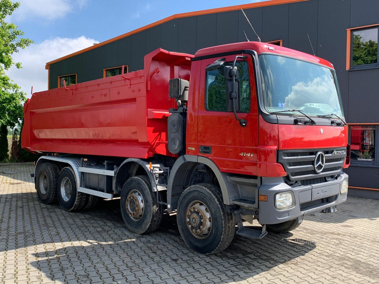 Mercedes-Benz ACTROS 4141 EURO4 8x8 Muldenkipper - شاحنة قلاب: صورة 1 Mercedes-Benz ACTROS 4141 EURO4 8x8 Muldenkipper - شاحنة قلاب: صورة 1