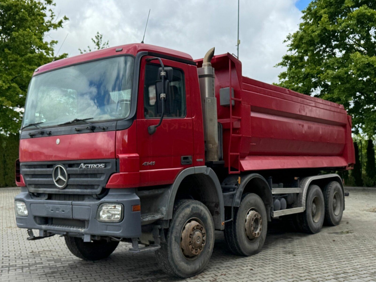 Mercedes-Benz ACTROS 4141 EURO4 8x8 Muldenkipper - شاحنة قلاب: صورة 2 Mercedes-Benz ACTROS 4141 EURO4 8x8 Muldenkipper - شاحنة قلاب: صورة 2