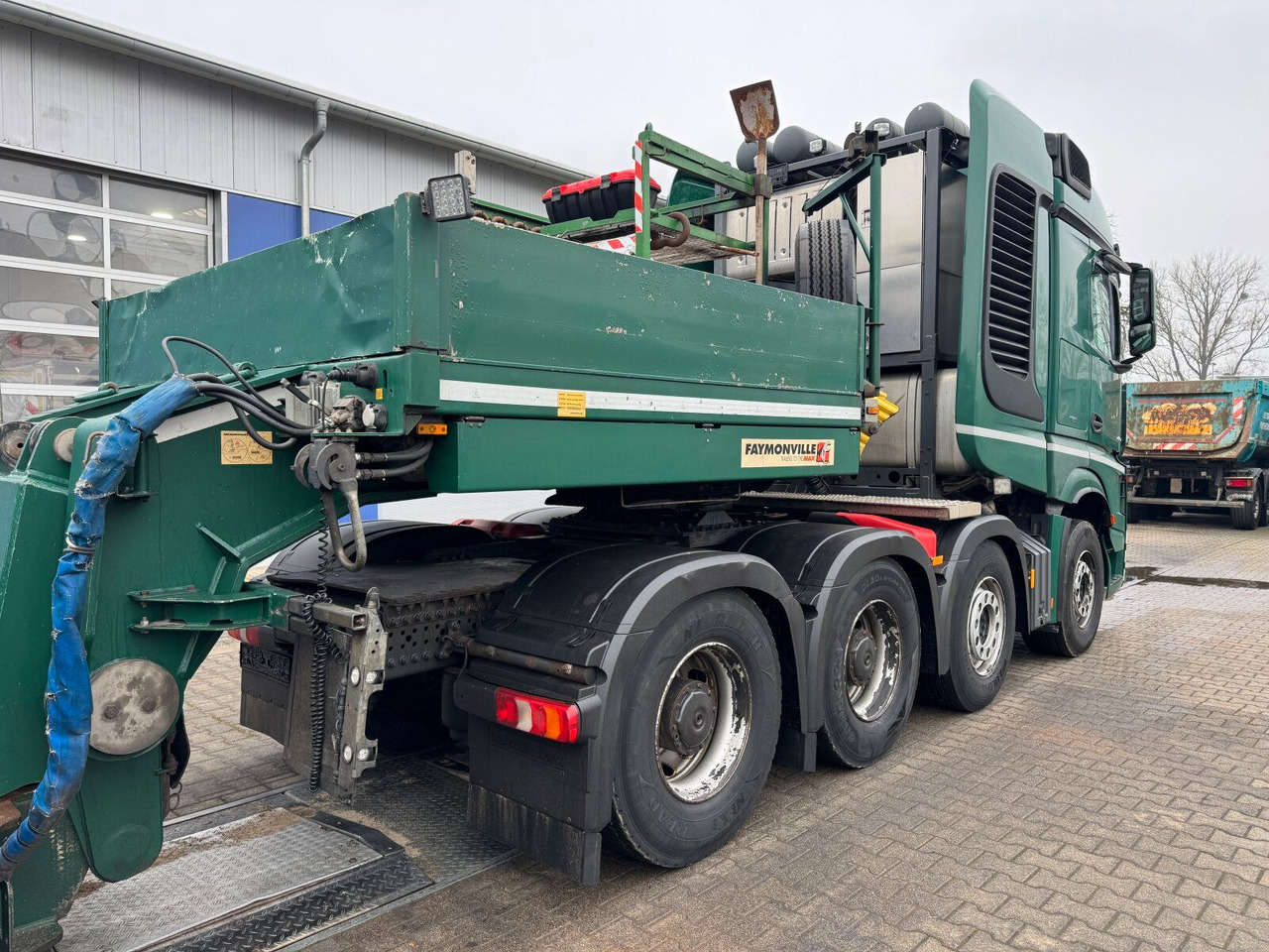 Mercedes-Benz ACTROS 4163 8x4 Schwerlast +Tieflader 4+2 *83 T - مقطورة السحب: صورة 5 Mercedes-Benz ACTROS 4163 8x4 Schwerlast +Tieflader 4+2 *83 T - مقطورة السحب: صورة 5