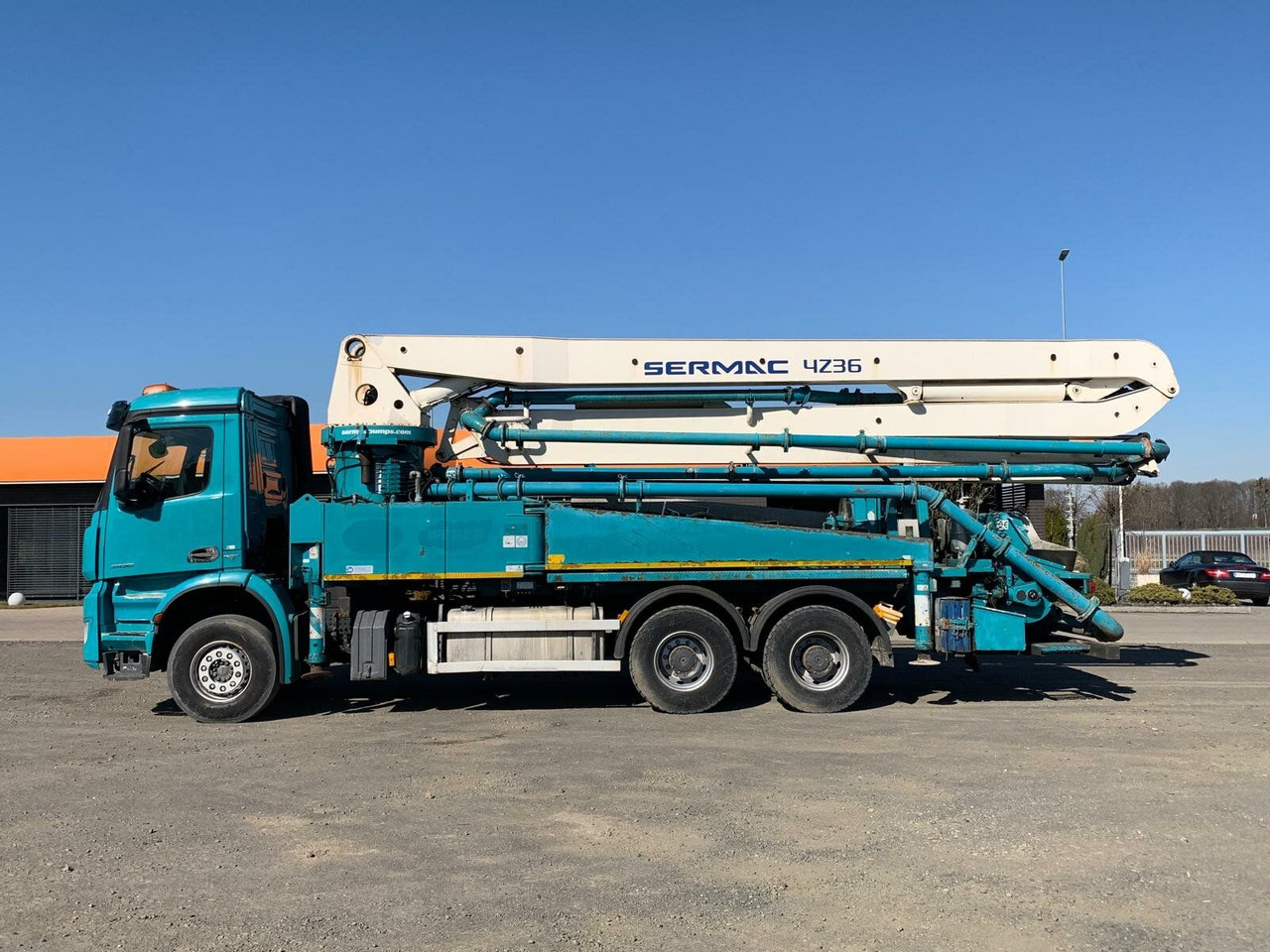 Mercedes-Benz AROCS 2636 6x4 Euro 6 Betonpumpe SERMAC 4Z36 - مضخة خرسانة: صورة 4 Mercedes-Benz AROCS 2636 6x4 Euro 6 Betonpumpe SERMAC 4Z36 - مضخة خرسانة: صورة 4