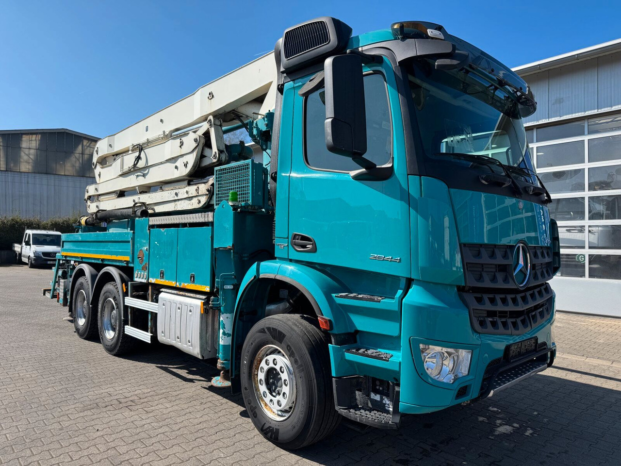 Mercedes-Benz AROCS 2844 6x4 Euro 6 Betonpumpe SERMAC 5Z33 - مضخة خرسانة: صورة 1 Mercedes-Benz AROCS 2844 6x4 Euro 6 Betonpumpe SERMAC 5Z33 - مضخة خرسانة: صورة 1