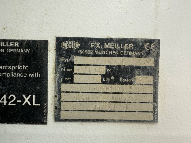 شاحنة قلاب Mercedes-Benz AROCS 4145 8x8 Meiller Muldenkipper: صورة 7 شاحنة قلاب Mercedes-Benz AROCS 4145 8x8 Meiller Muldenkipper: صورة 7