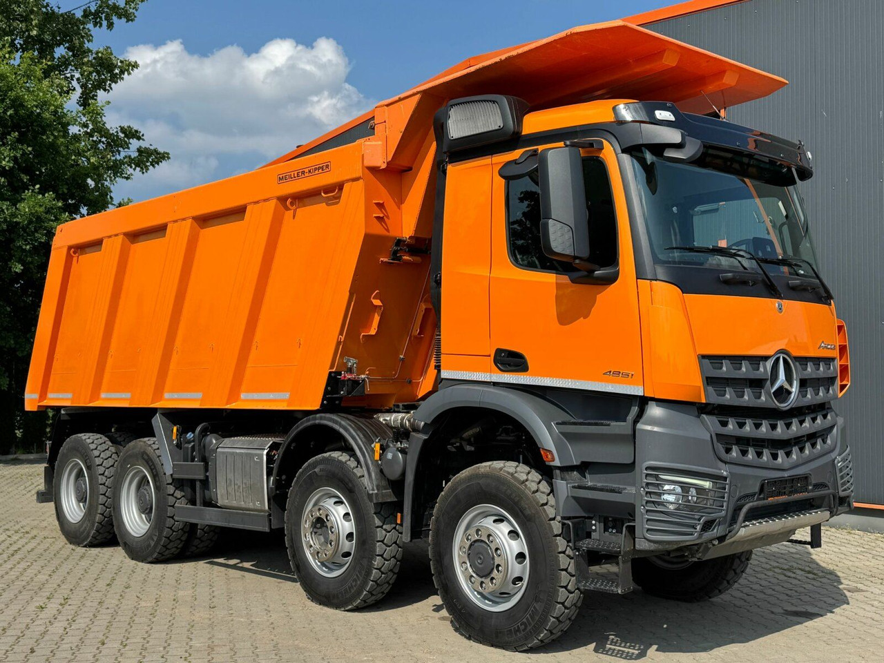 Mercedes-Benz AROCS 4851 8x6 Euro 6 Gesteinkipper MEILLER 25m³ - شاحنة قلاب: صورة 1 Mercedes-Benz AROCS 4851 8x6 Euro 6 Gesteinkipper MEILLER 25m³ - شاحنة قلاب: صورة 1