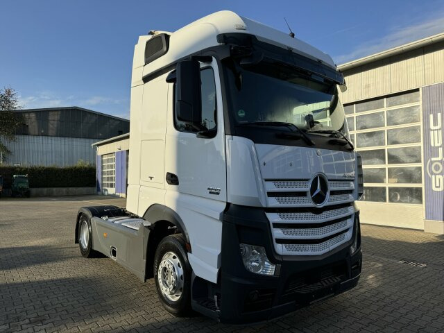 Mercedes-Benz Actros 1845 SZM 4x2 Streamspace *Retarder - رأس تريلا: صورة 1 Mercedes-Benz Actros 1845 SZM 4x2 Streamspace *Retarder - رأس تريلا: صورة 1