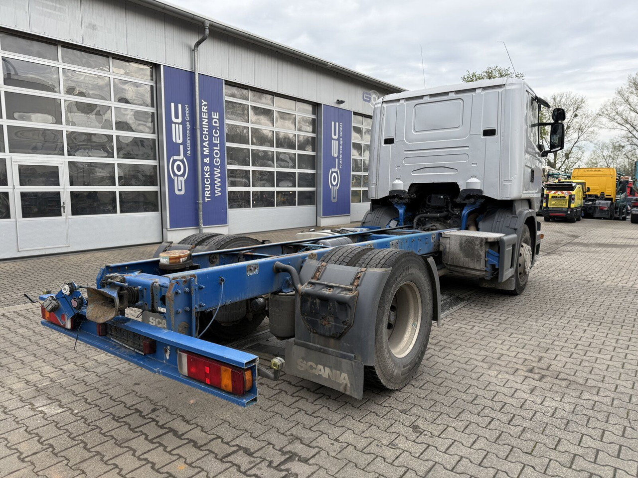 Scania R 420 Tankwagen ADR Fahrgestell Retarder Volluft - شاحنة صهريج: صورة 3 Scania R 420 Tankwagen ADR Fahrgestell Retarder Volluft - شاحنة صهريج: صورة 3