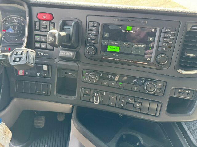 Scania R540 8x2/4 Pritsche mit Kran FASSI F365 - شاحنة كرين, شاحنات مسطحة: صورة 4 Scania R540 8x2/4 Pritsche mit Kran FASSI F365 - شاحنة كرين, شاحنات مسطحة: صورة 4