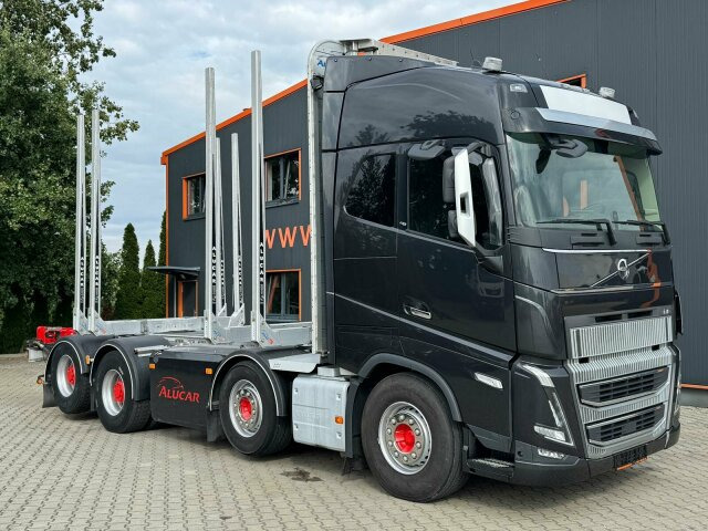 Volvo FH16 750 8X4 Holztransport Alukar TOP! - شاحنة قطع الأشجار: صورة 1 Volvo FH16 750 8X4 Holztransport Alukar TOP! - شاحنة قطع الأشجار: صورة 1