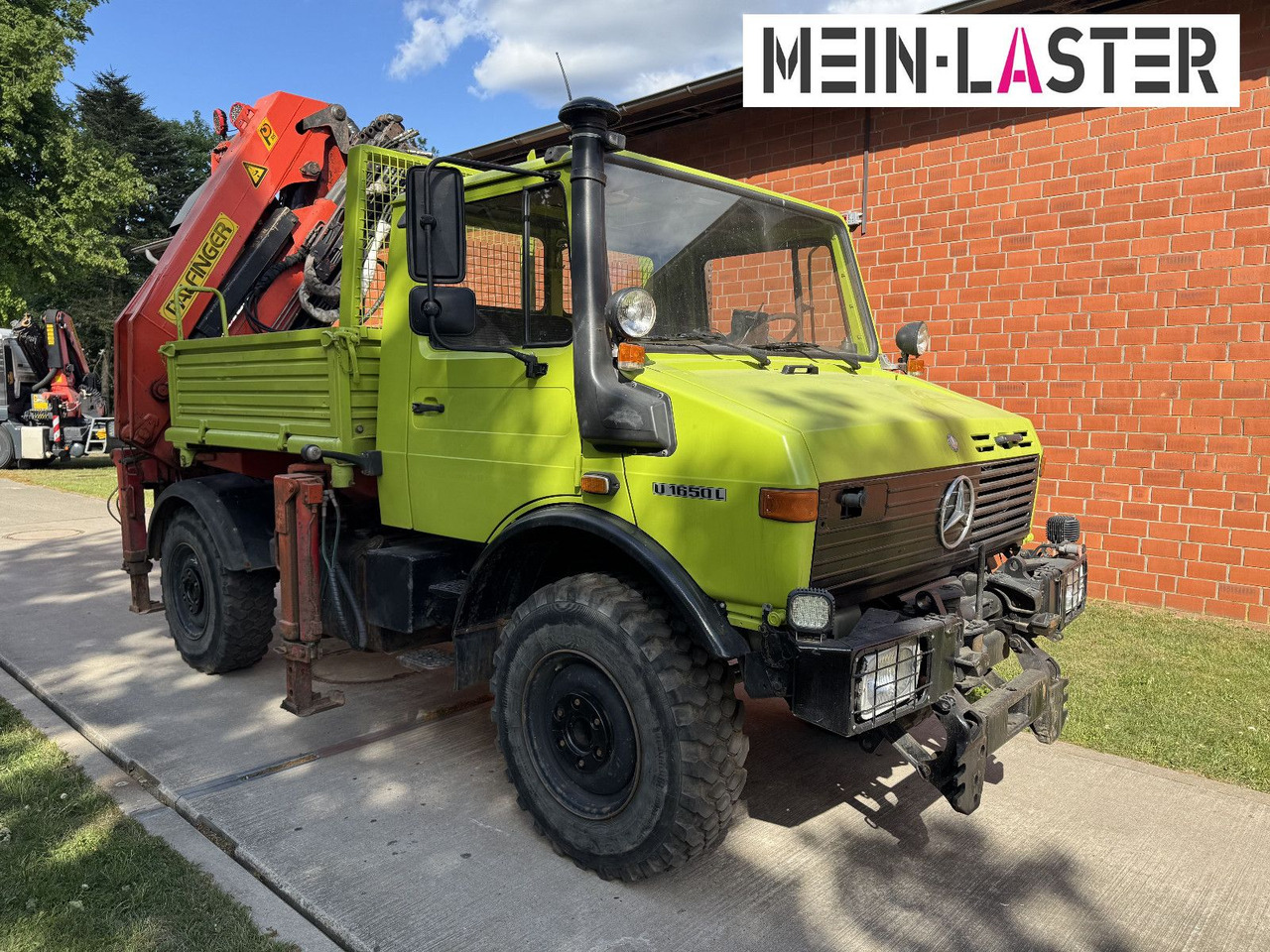 Unimog U 1650 PK 10500 Kran 15 m max. 3,9 t Seilwinde - شاحنة كرين: صورة 3 Unimog U 1650 PK 10500 Kran 15 m max. 3,9 t Seilwinde - شاحنة كرين: صورة 3
