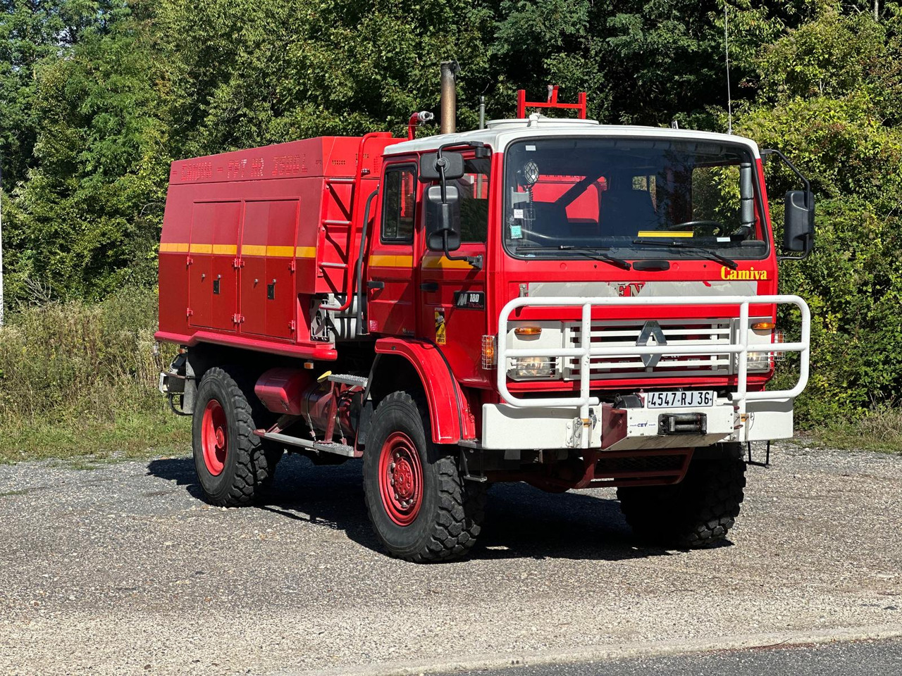 RENAULT M180 - شاحنة حريق: صورة 2 RENAULT M180 - شاحنة حريق: صورة 2