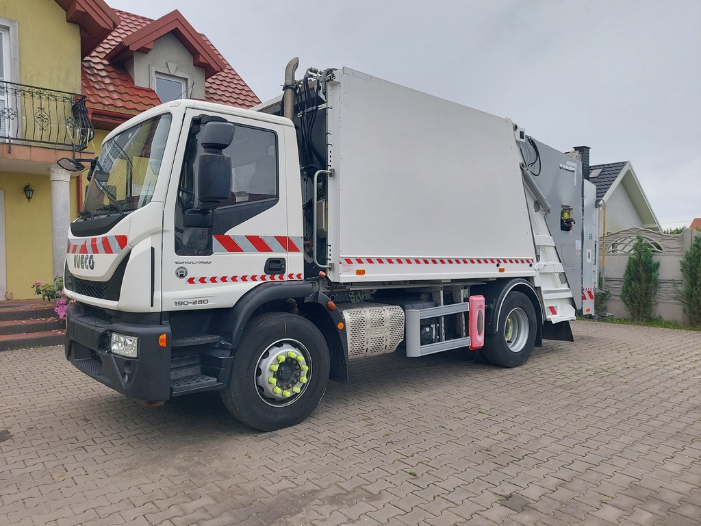 IVECO Eurocargo - شاحنة قمامة: صورة 1 IVECO Eurocargo - شاحنة قمامة: صورة 1