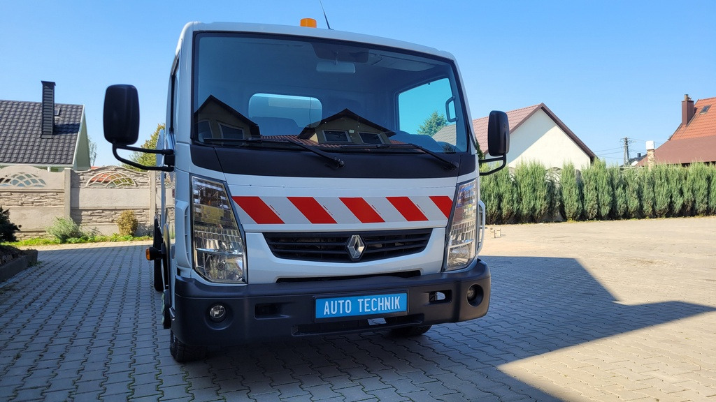 فراغ شاحنة Renault Maxity 140dxi Kanalreiniger COMBI CLEANER VAACUM Hydrocureur: صورة 27 فراغ شاحنة Renault Maxity 140dxi Kanalreiniger COMBI CLEANER VAACUM Hydrocureur: صورة 27