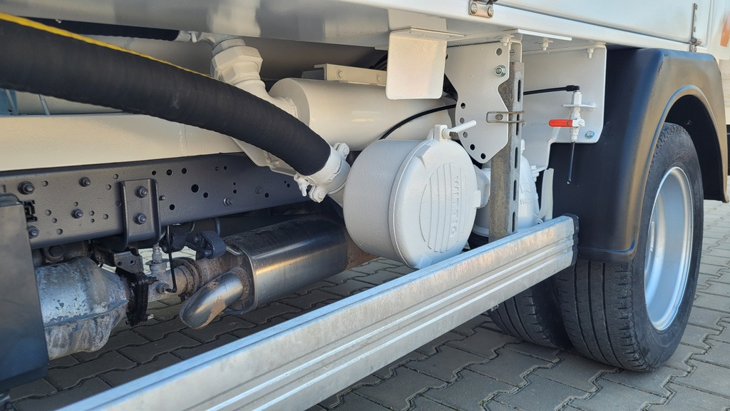 فراغ شاحنة Renault Maxity 140dxi Kanalreiniger COMBI CLEANER VAACUM Hydrocureur: صورة 28 فراغ شاحنة Renault Maxity 140dxi Kanalreiniger COMBI CLEANER VAACUM Hydrocureur: صورة 28