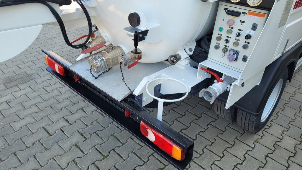 فراغ شاحنة Renault Maxity 140dxi Kanalreiniger COMBI CLEANER VAACUM Hydrocureur: صورة 19 فراغ شاحنة Renault Maxity 140dxi Kanalreiniger COMBI CLEANER VAACUM Hydrocureur: صورة 19