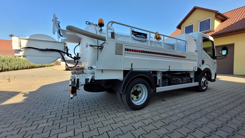 فراغ شاحنة Renault Maxity 140dxi Kanalreiniger COMBI CLEANER VAACUM Hydrocureur: صورة 23 فراغ شاحنة Renault Maxity 140dxi Kanalreiniger COMBI CLEANER VAACUM Hydrocureur: صورة 23