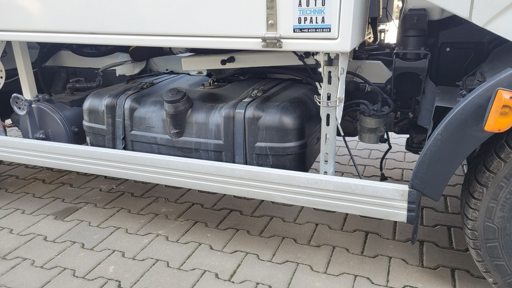 فراغ شاحنة Renault Maxity 140dxi Kanalreiniger COMBI CLEANER VAACUM Hydrocureur: صورة 34 فراغ شاحنة Renault Maxity 140dxi Kanalreiniger COMBI CLEANER VAACUM Hydrocureur: صورة 34