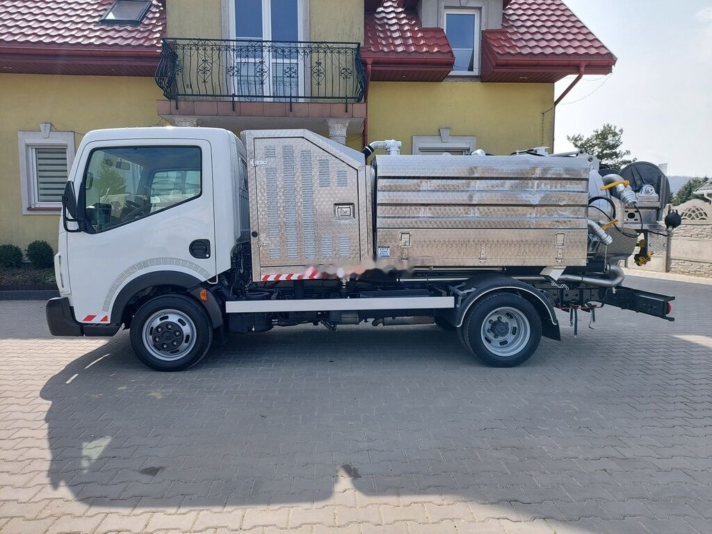 Renault Maxity Cappellotto INOX Low garage hydro combi - فراغ شاحنة: صورة 1 Renault Maxity Cappellotto INOX Low garage hydro combi - فراغ شاحنة: صورة 1