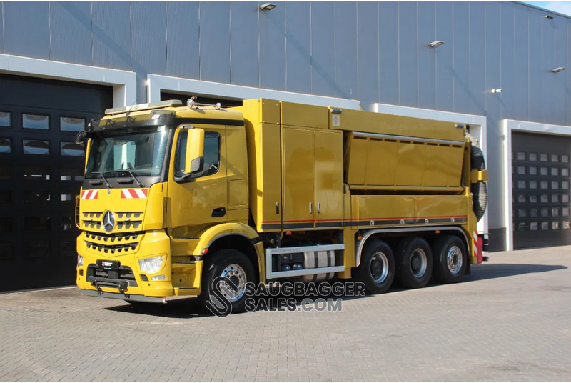 Mercedes-Benz RSP ESE 6 RD 8000 Suction Excavator - فراغ شاحنة: صورة 1 Mercedes-Benz RSP ESE 6 RD 8000 Suction Excavator - فراغ شاحنة: صورة 1
