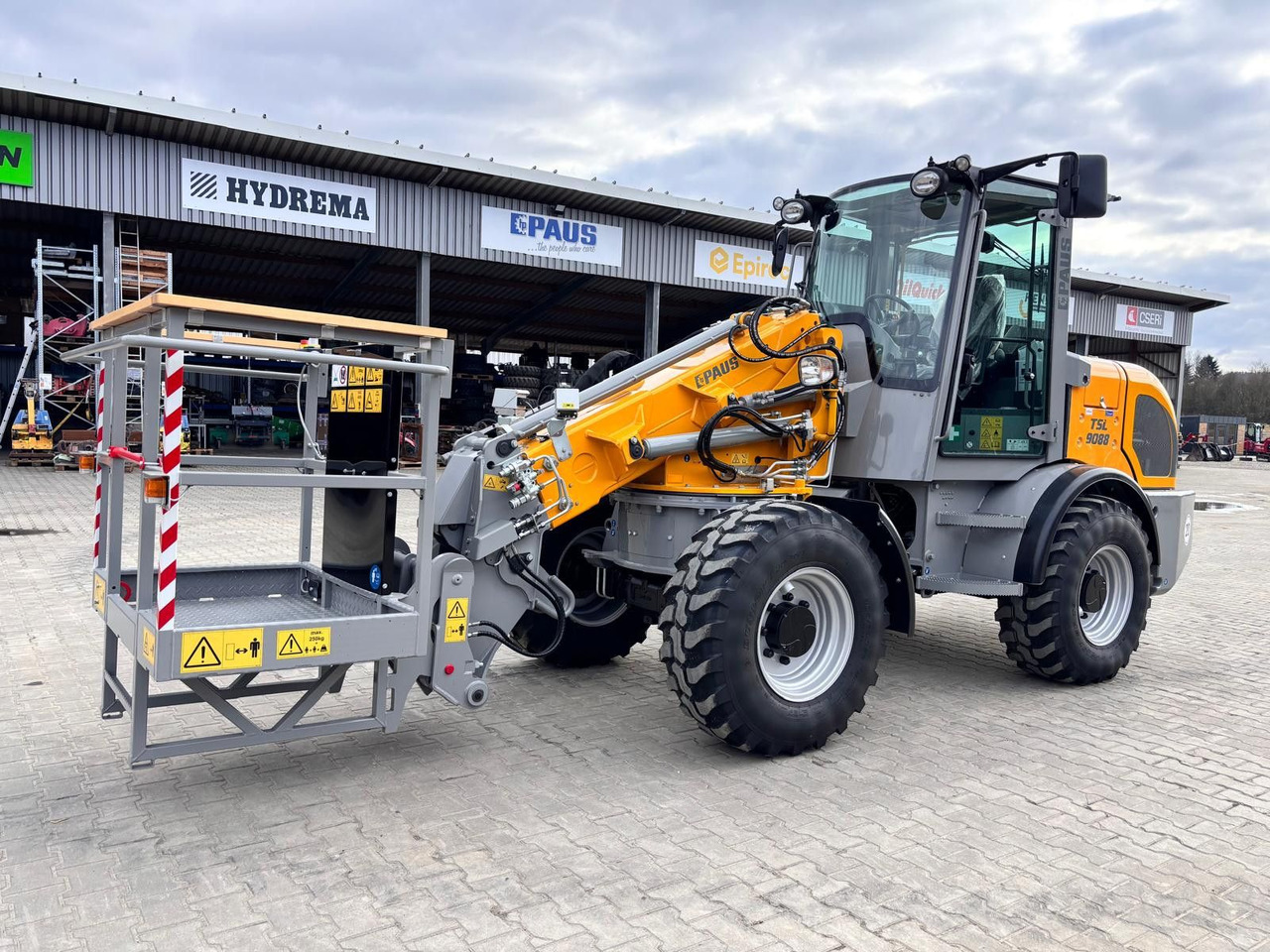 Paus TSL 9088 - اللودر بعجل: صورة 1 Paus TSL 9088 - اللودر بعجل: صورة 1