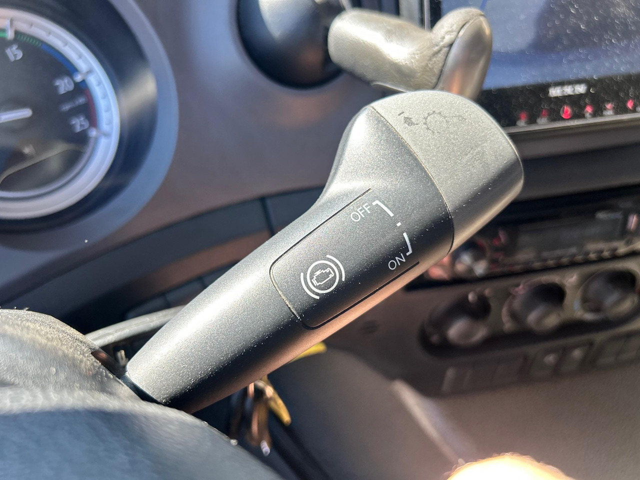 شاحنة ذات مبرد DAF CF330: صورة 22 شاحنة ذات مبرد DAF CF330: صورة 22