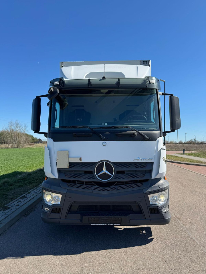 MERCEDES-BENZ ANTOS 1830 - شاحنة صندوقية: صورة 3 MERCEDES-BENZ ANTOS 1830 - شاحنة صندوقية: صورة 3
