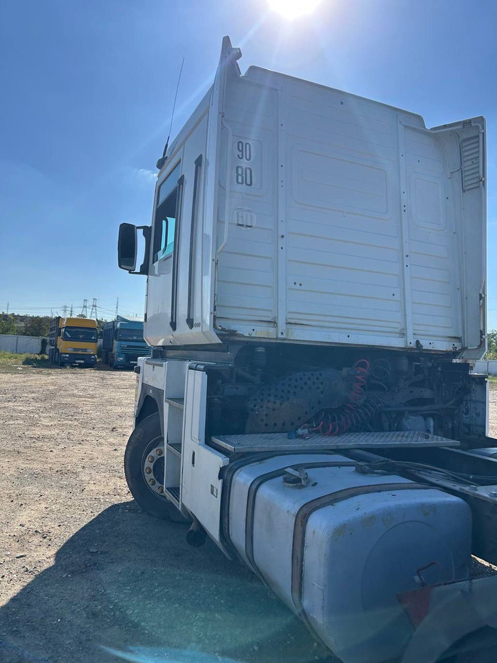 RENAULT Magnum 440 - رأس تريلا: صورة 5 RENAULT Magnum 440 - رأس تريلا: صورة 5