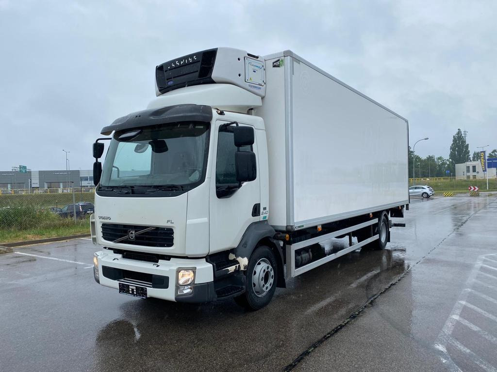 VOLVO FL 240 - شاحنة ذات مبرد: صورة 2 VOLVO FL 240 - شاحنة ذات مبرد: صورة 2
