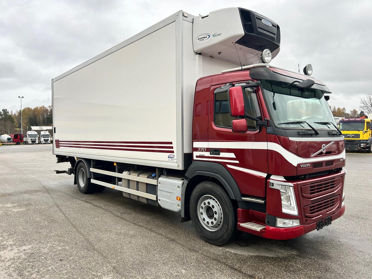 VOLVO FM370 - شاحنة ذات مبرد: صورة 1 VOLVO FM370 - شاحنة ذات مبرد: صورة 1