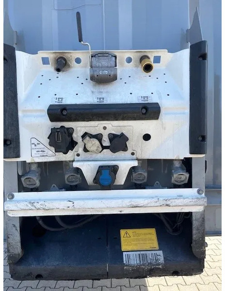 Krone 2023 Krone XL mega hupac flat with damage - نصف مقطورة بصندوق مغلق: صورة 3 Krone 2023 Krone XL mega hupac flat with damage - نصف مقطورة بصندوق مغلق: صورة 3