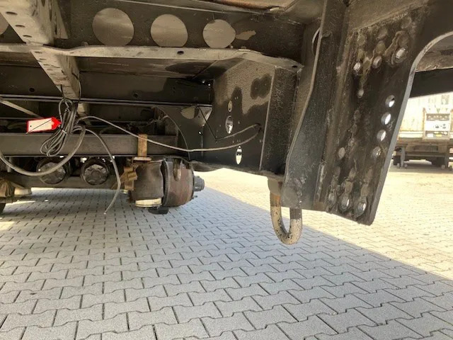 Krone 2023 Krone XL mega hupac flat with damage - نصف مقطورة بصندوق مغلق: صورة 5 Krone 2023 Krone XL mega hupac flat with damage - نصف مقطورة بصندوق مغلق: صورة 5