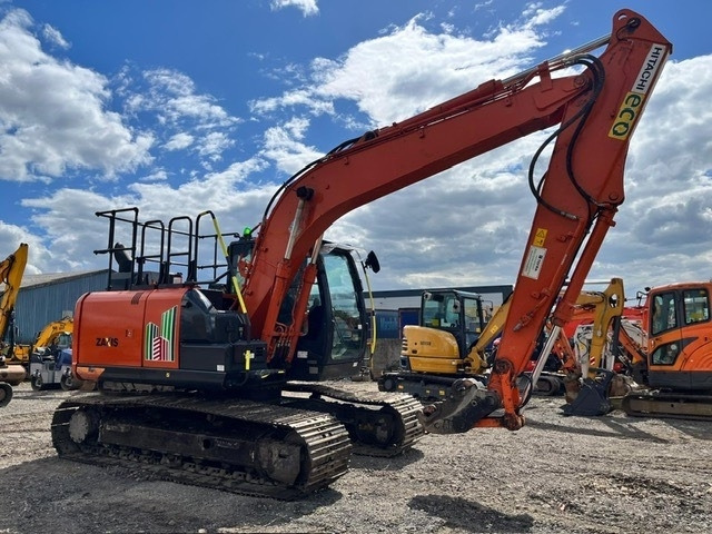 Hitachi ZX 130 LC N-6 - حفار زاحف: صورة 1 Hitachi ZX 130 LC N-6 - حفار زاحف: صورة 1