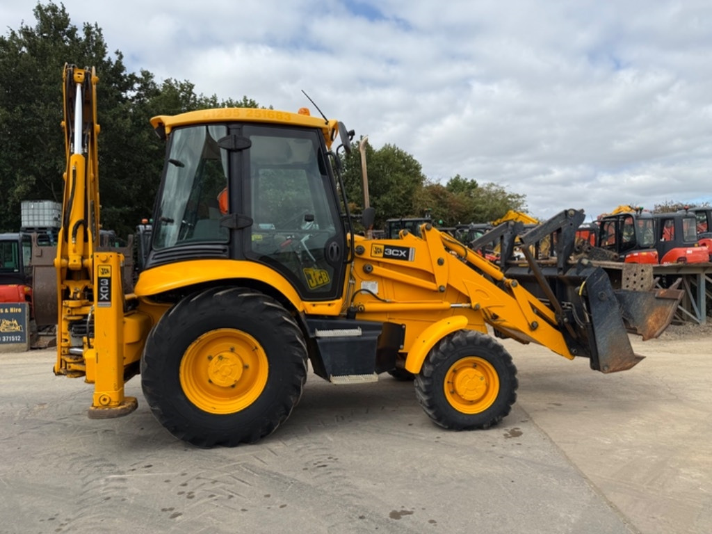 JCB 3 CX - لودر ذو محراث خلفي/ باكهو: صورة 1 JCB 3 CX - لودر ذو محراث خلفي/ باكهو: صورة 1