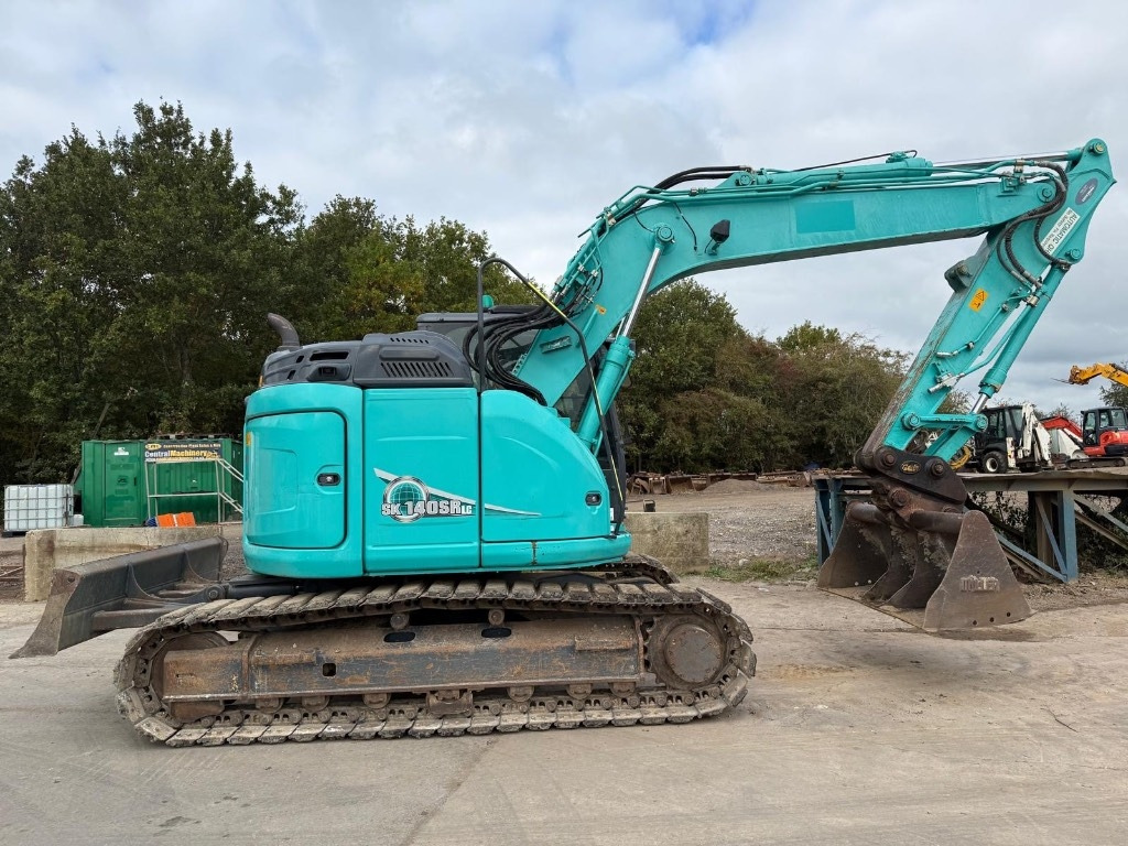 Kobelco SK 140 SRLC-5  - حفار زاحف: صورة 1 Kobelco SK 140 SRLC-5  - حفار زاحف: صورة 1