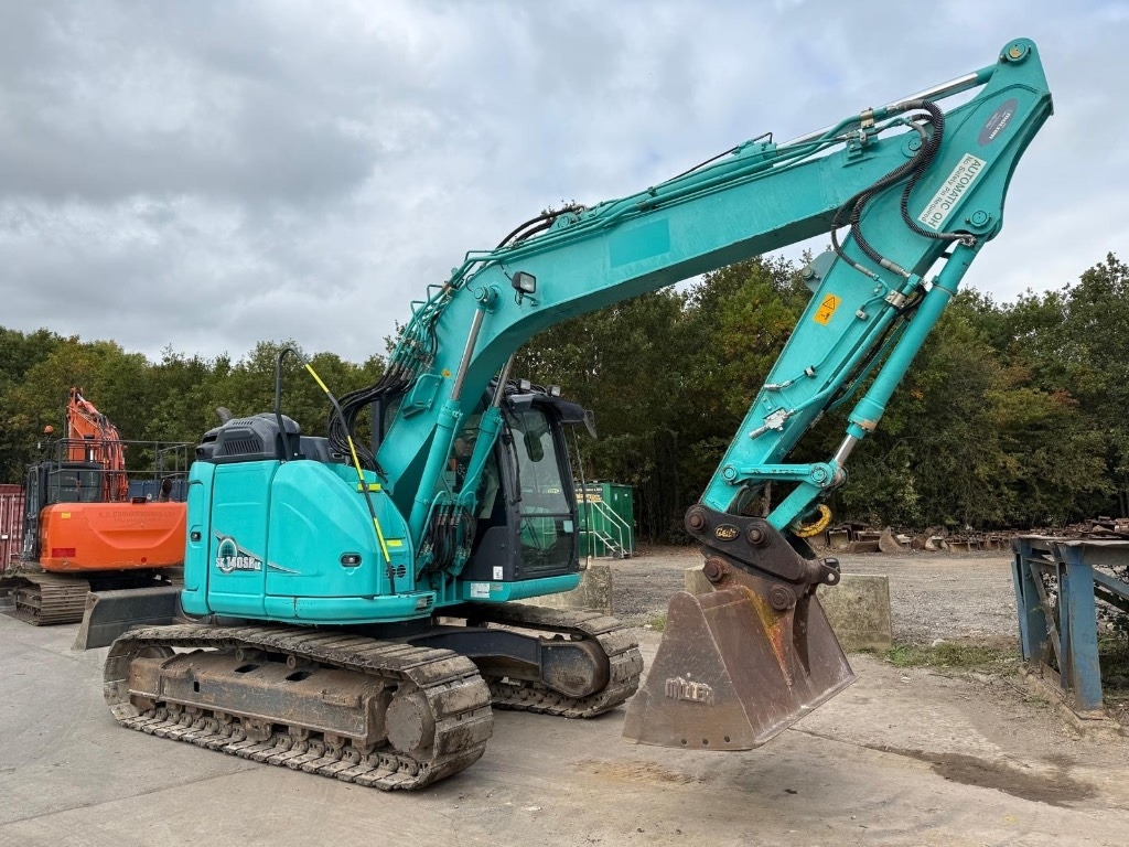 Kobelco SK 140 SRLC-5  - حفار زاحف: صورة 3 Kobelco SK 140 SRLC-5  - حفار زاحف: صورة 3